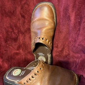 Earth Show Gelron 2000 mile clogs